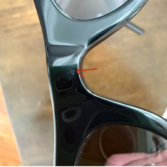 YSL SAINT LAURENT SL 557 BLACK CAT EYE OVAL SUNGLASSES - Picture 10 of 16